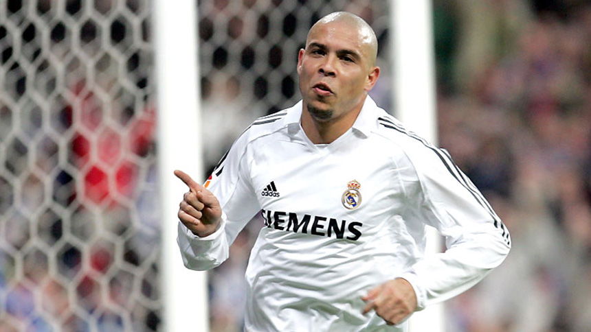 Highest Cumulative Transfer Fees - Ronaldo Luis Nazario de Lima